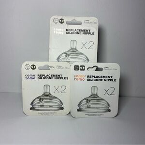 COMOTOMO NIPPLE REPLACEMENT 2 PACK - MEDIUM FLOW- 3+ Months, NWT